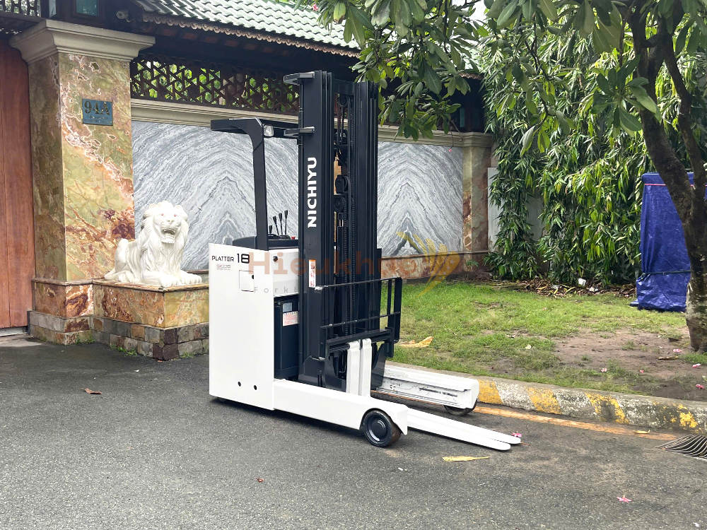 Xe nâng điện đứng lái NICHIYU FBRM18-80-400 năm 2019, nâng cao 6m
