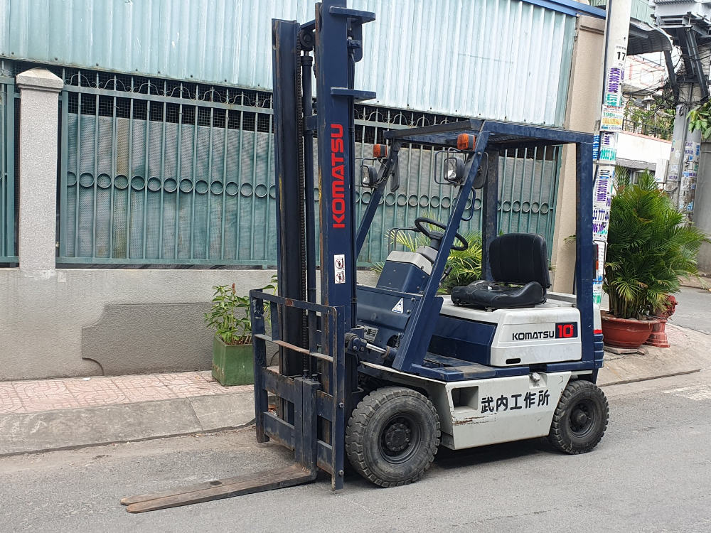 Xe nâng xăng KOMATSU FG10-15