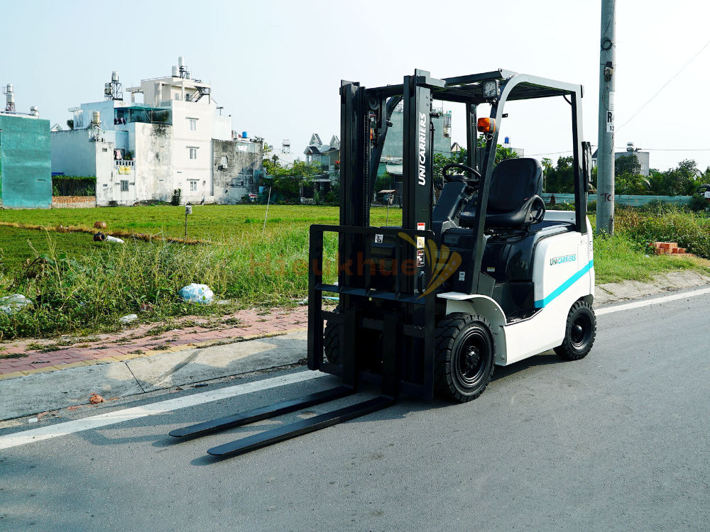 Xe nâng dầu UNICARRIERS FD15T14 năm 2019, nâng cao 3m