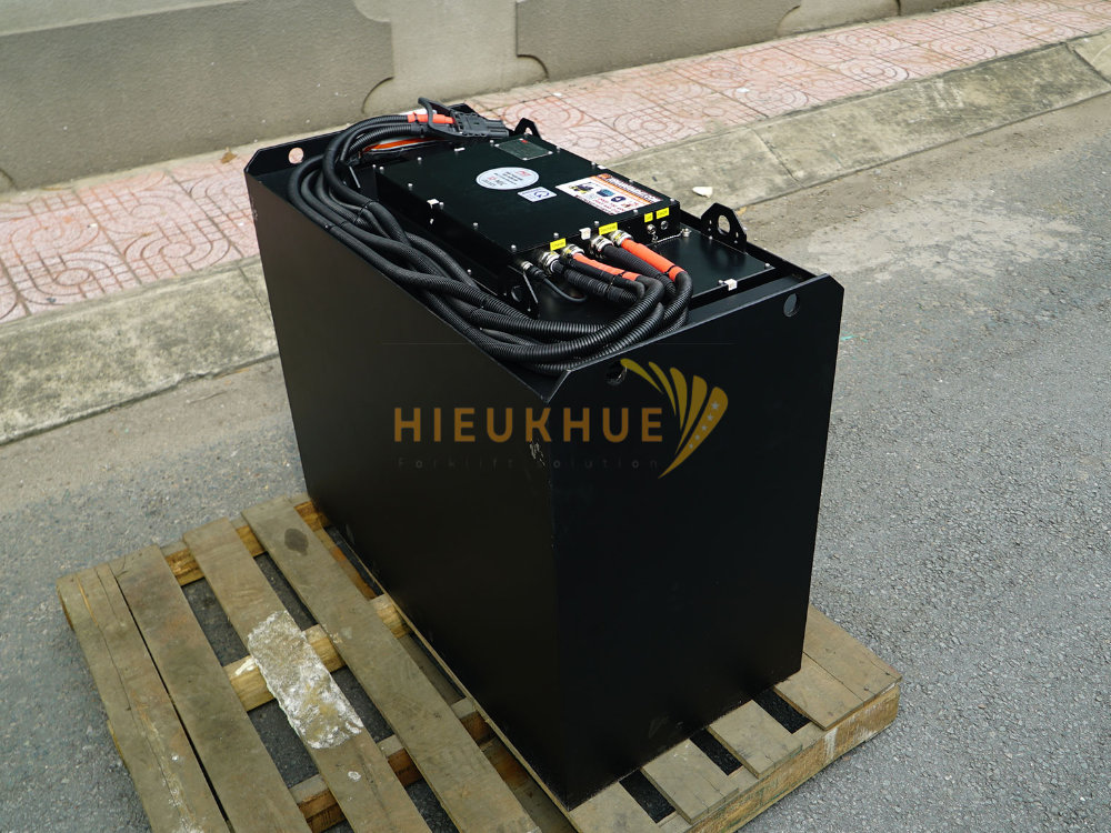 Pin Lithium xe nâng PKG 48V-560Ah Model: PKGFF-48560V1