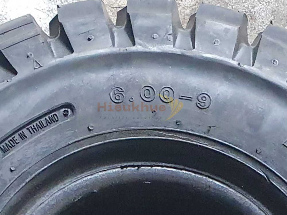 Lốp đặc xe nâng hiệu PHOENIX size 600-9 thương hiệu Thái Lan