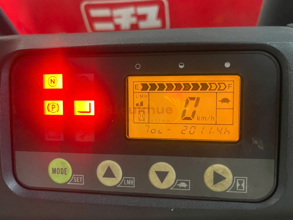 Xe nâng điện ngồi lái KOMATSU FB15-12 năm 2021, nâng cao 3m