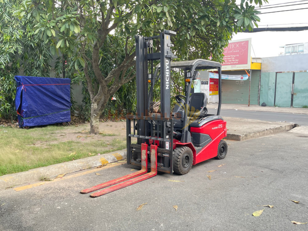 Xe nâng điện ngồi lái NICHIYU FB25PN-80B-400SF năm 2021, nâng cao 4m