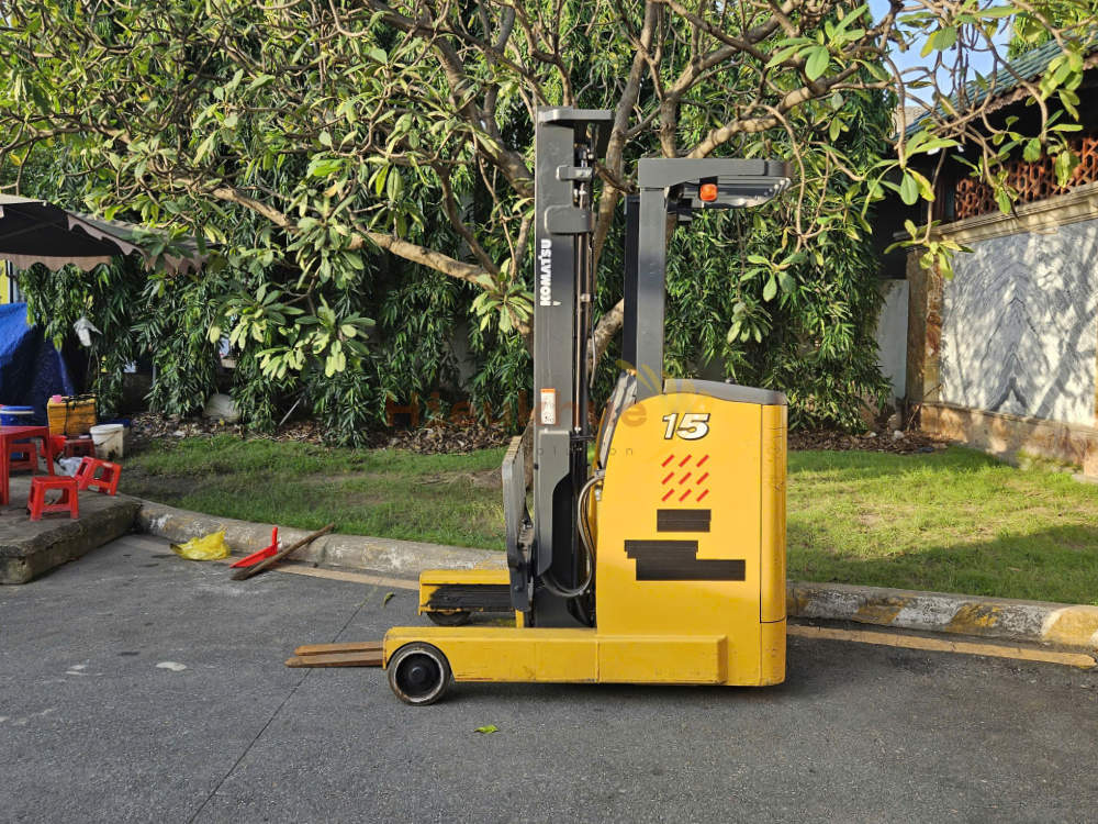 Xe nâng điện đứng lái KOMATSU FB15RW-15 năm 2020, nâng cao 4m