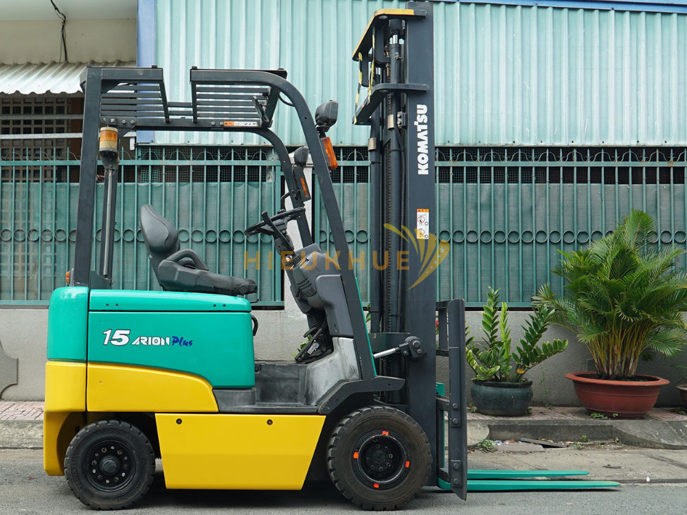 Xe nâng điện ngồi lái KOMATSU FB15EX-11
