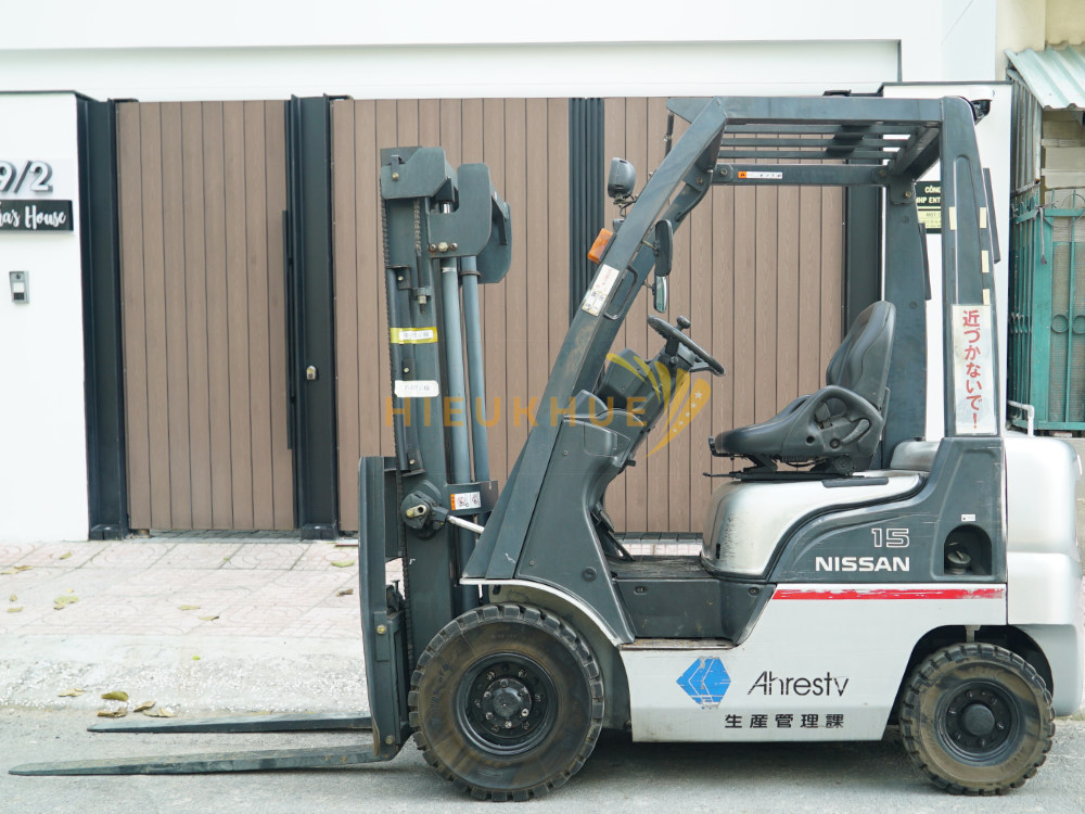 Xe nâng xăng NISSAN L01A15