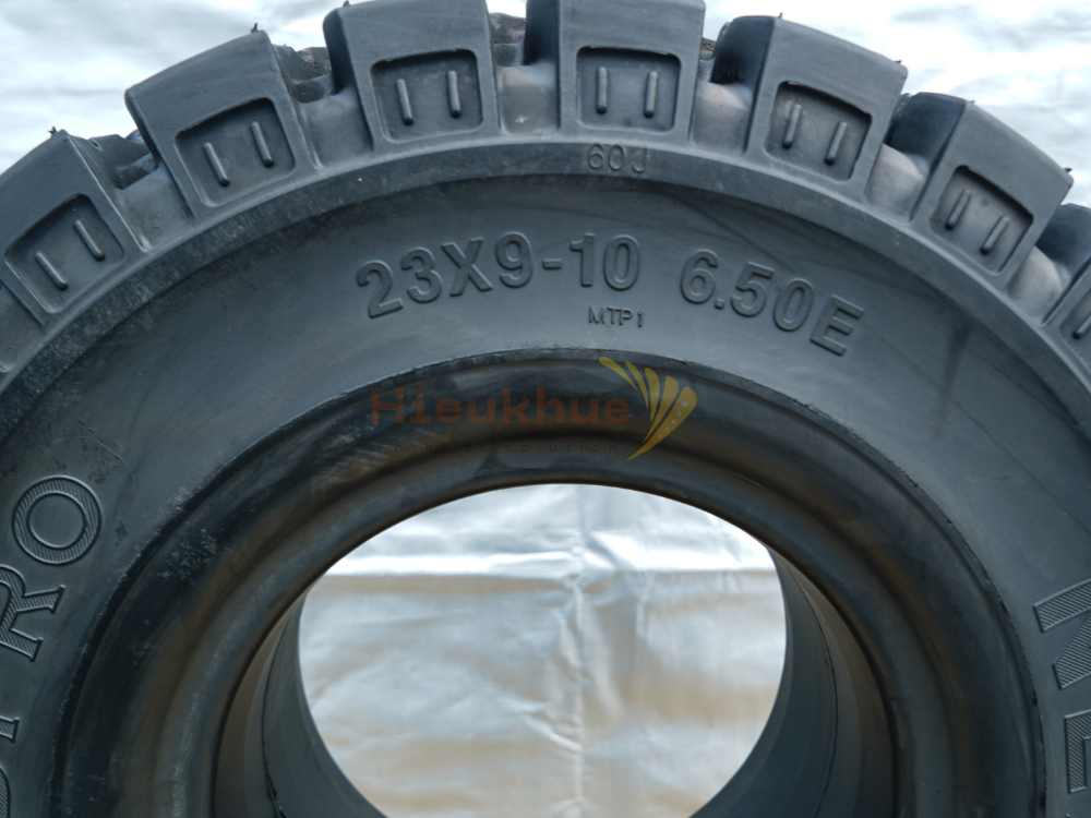 Lốp đặc xe nâng hiệu NEXEN SOLID PRO MTP size 23x9-10 Hàn Quốc