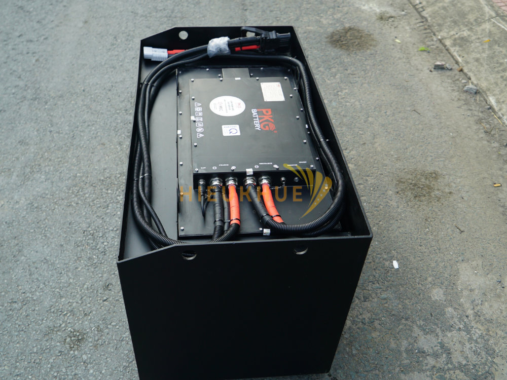 Pin Lithium xe nâng PKG 48V-340Ah Model: PKGFF-48340V3