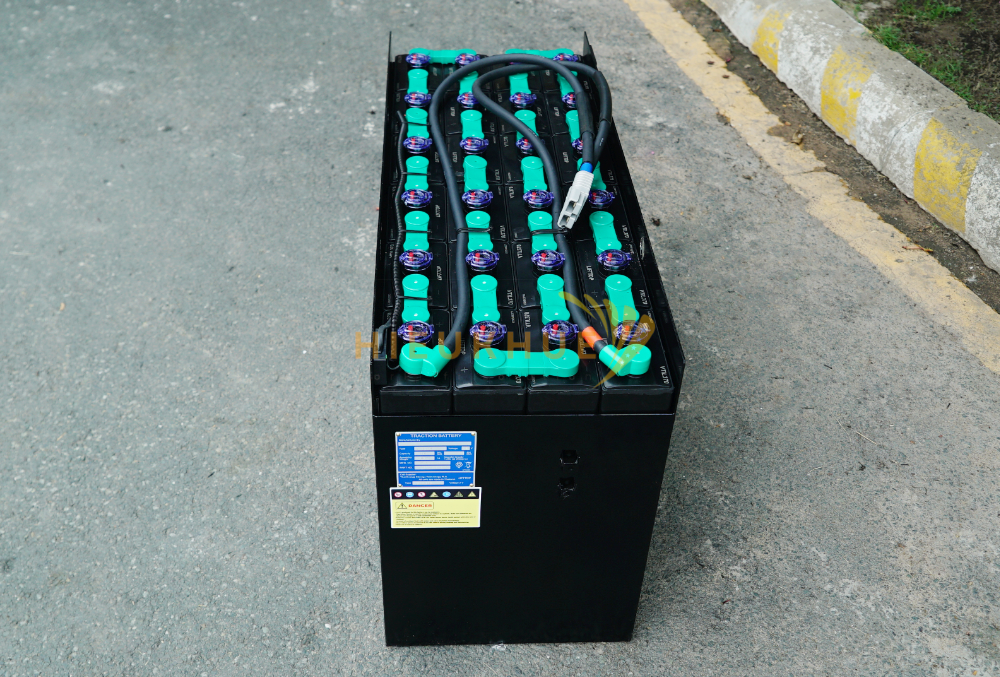 Bình điện xe nâng LIFTTOP 48V-370Ah Model VTIL370 Chính Hãng, Giá Tốt