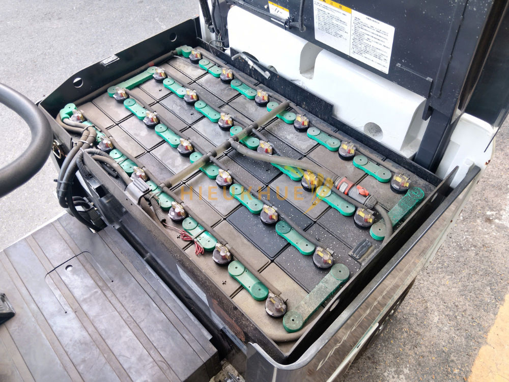 Xe nâng điện ngồi lái UNICARRIERS FB15-8