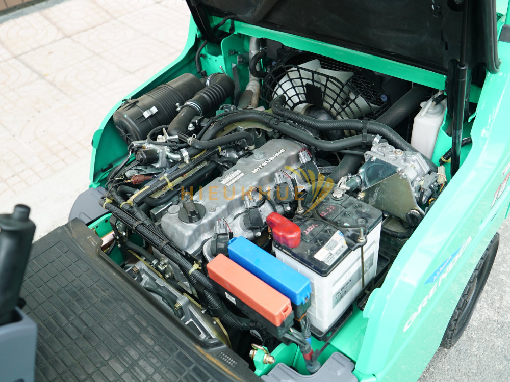Xe nâng xăng - gas MITSUBISHI KFGE18T