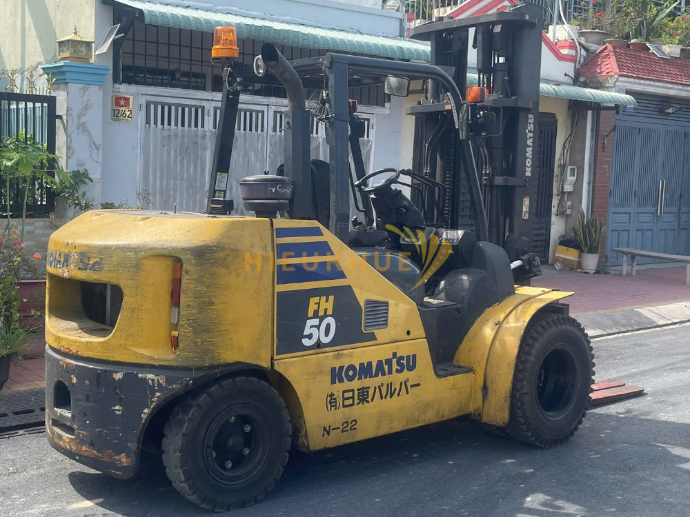 Xe nâng dầu KOMATSU FH50-2