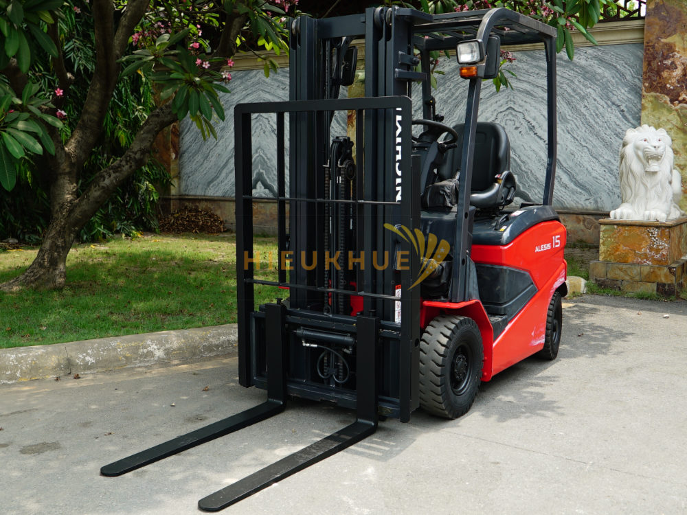Xe nâng điện ngồi lái NICHIYU FB15PN-80BC-300F