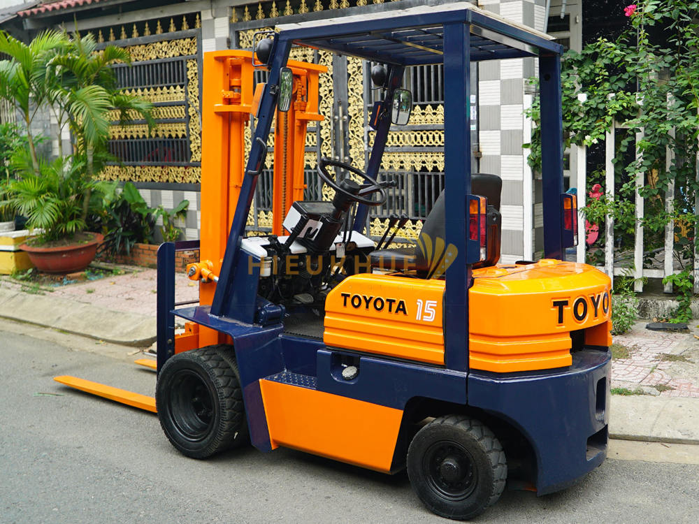 Xe nâng xăng TOYOTA 40-5FGL15
