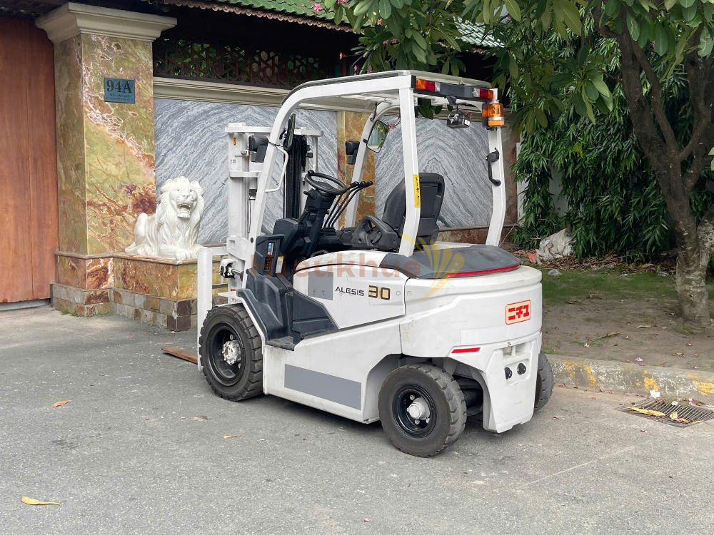 Xe nâng điện ngồi lái NICHIYU FB30PN-80B-300SF năm 2021, nâng cao 3m
