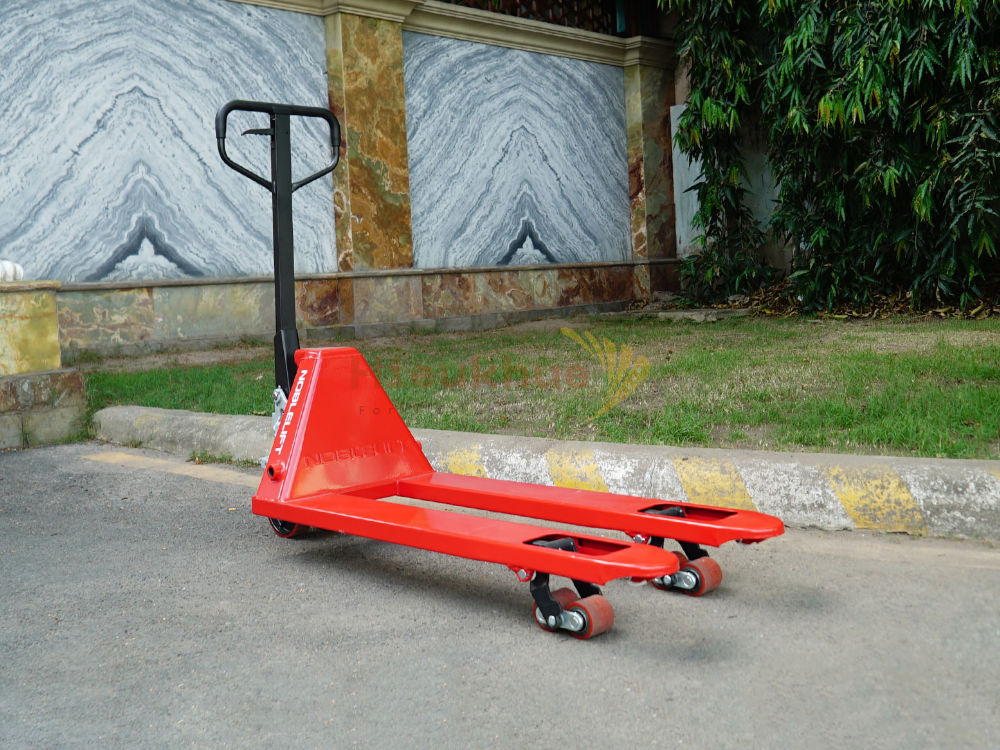 Xe nâng tay thấp 3 tấn NOBLELIFT AC30
