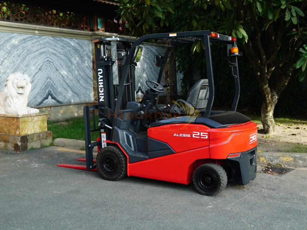 Xe nâng điện ngồi lái NICHIYU FB25PN-80C-3F470 năm 2022, nâng cao 4.7m