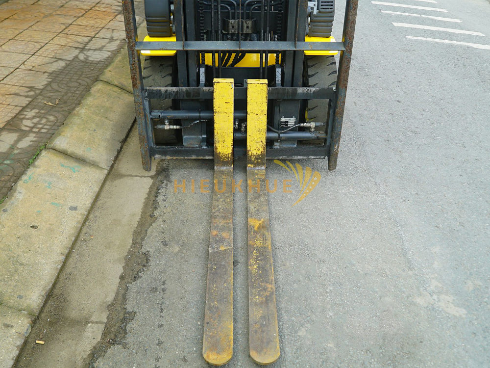 Xe nâng xăng - gas KOMATSU FG18T-21