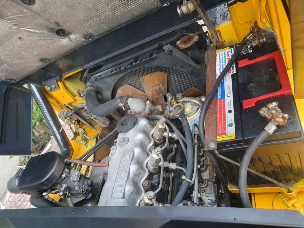 Xe nâng dầu KOMATSU FD15-1, nâng cao 3m