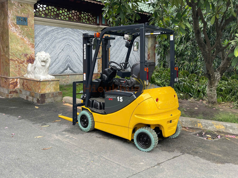 Xe nâng điện ngồi lái KOMATSU FB15-12 năm 2021, nâng cao 3m