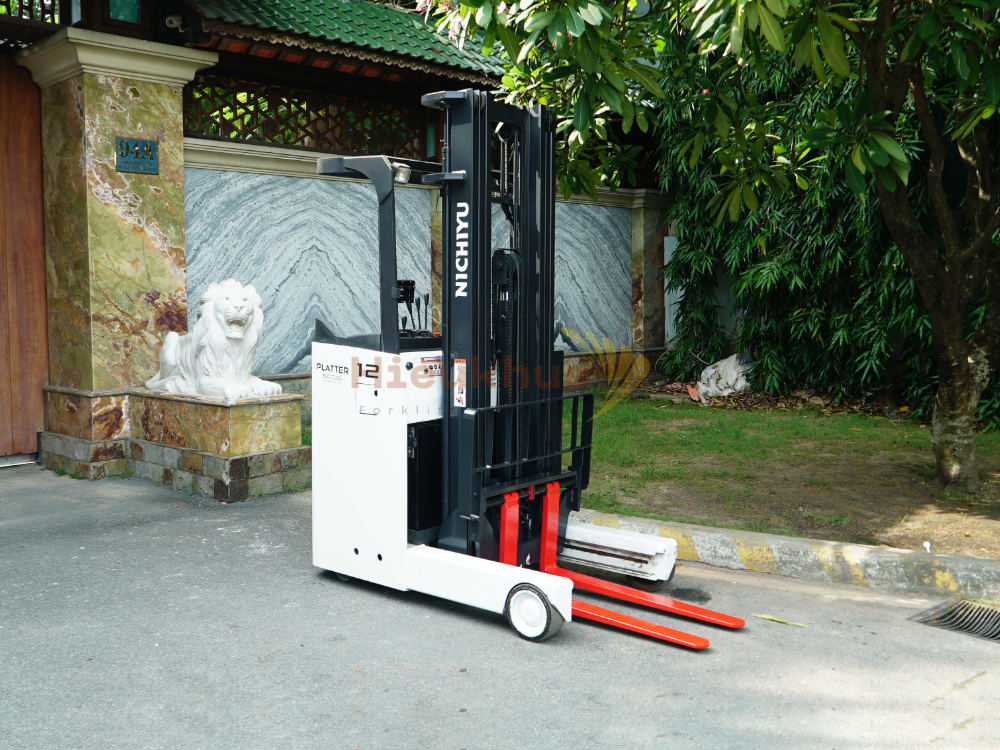 Xe nâng điện đứng lái NICHIYU FBRM12-80-500M