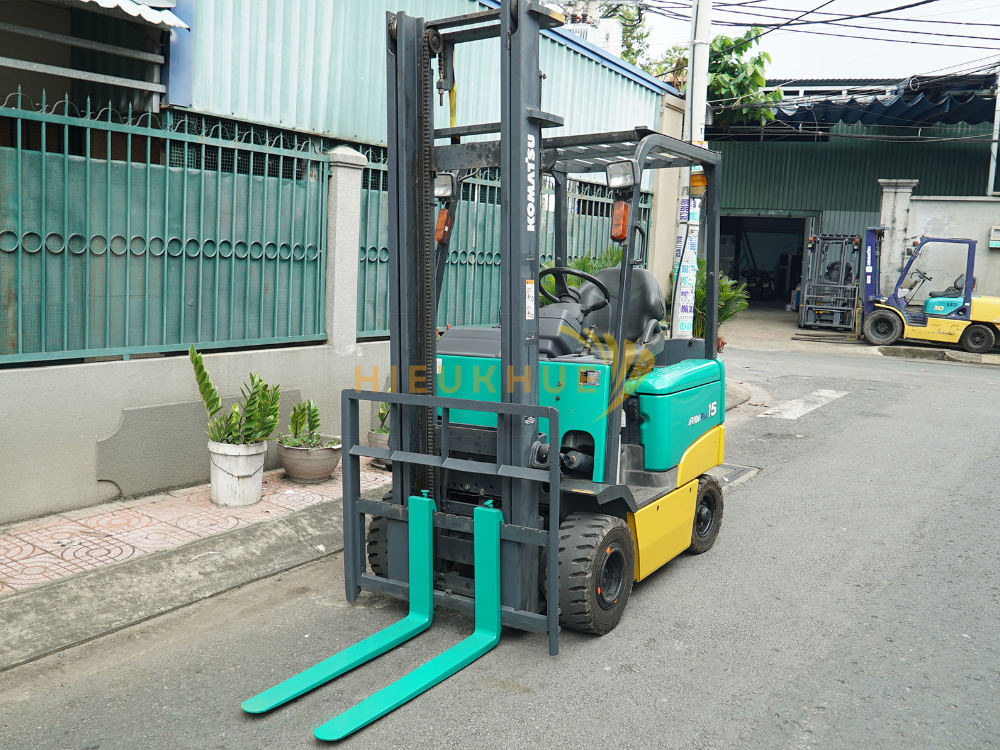 Xe nâng điện ngồi lái KOMATSU FB15EX-11