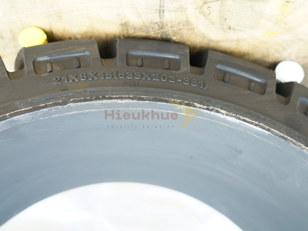 Lốp đặc xe nâng hiệu NEXEN SOLID PRO MTP size 21x8x15 (533x203x381) Hàn Quốc