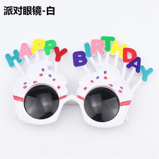 Mắt kính happy birthday bánh kem trắng