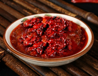 Tương Pixian Douban Dầu Đỏ, Trọng lượng: 360gr/ lọ, Quy cách: 12 lọ/ thùng