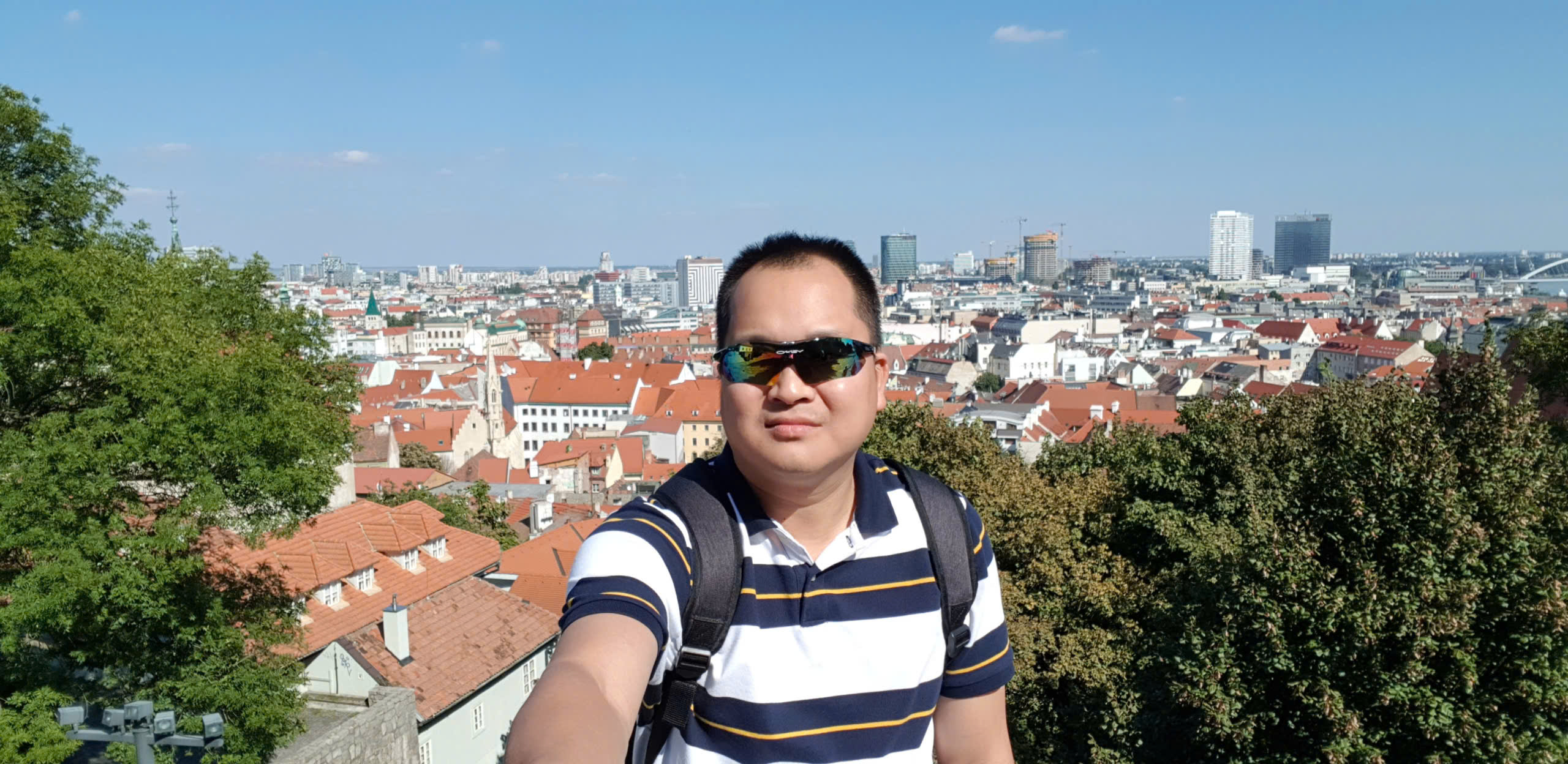 Dong Anh Pham là ai? Hành trình từ doanh nhân đến tác giả nghiên cứu kinh doanh
