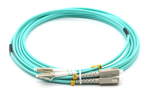 Cáp quang Multimode