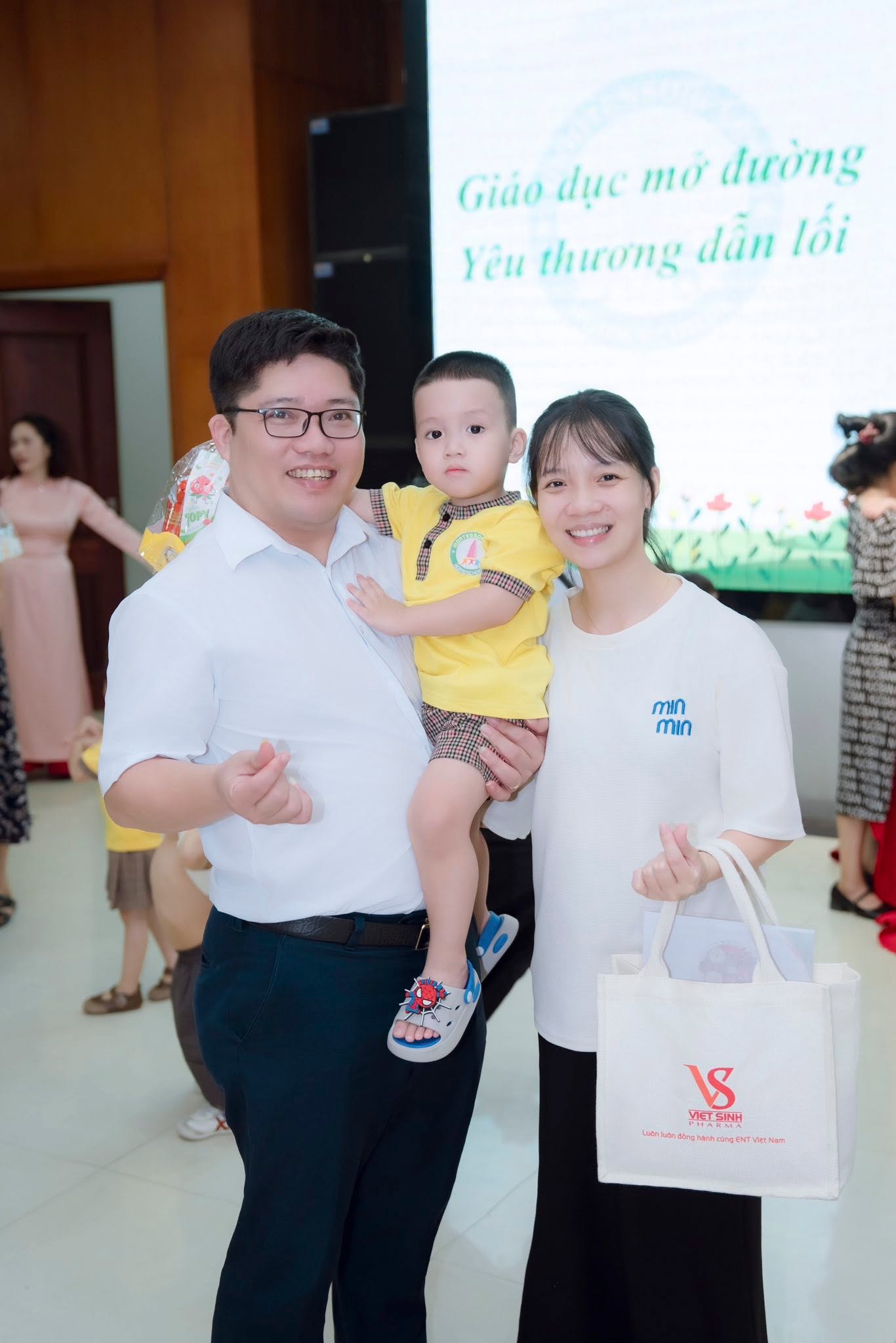 Trường Mầm Non Happy Montessori Vinh