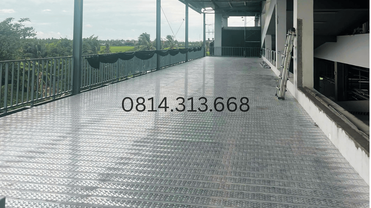 Tấm Sàn Thép Không Cần Đổ Bê Tông – Giải Pháp Làm Sàn Tầng 2 Hiện Đại