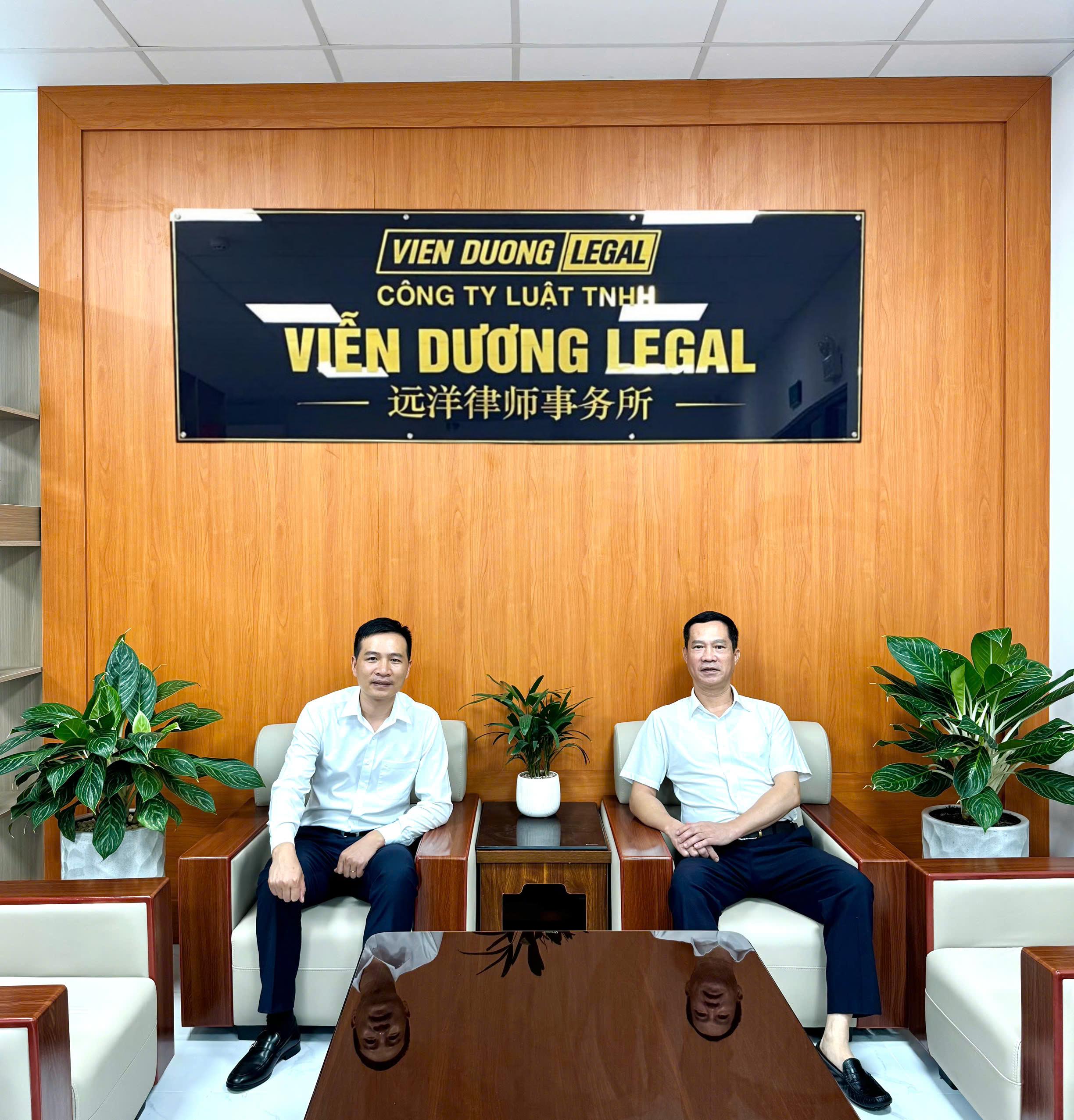 Lãnh đạo Sở Tư pháp Quảng Ninh thăm Viễn Dương