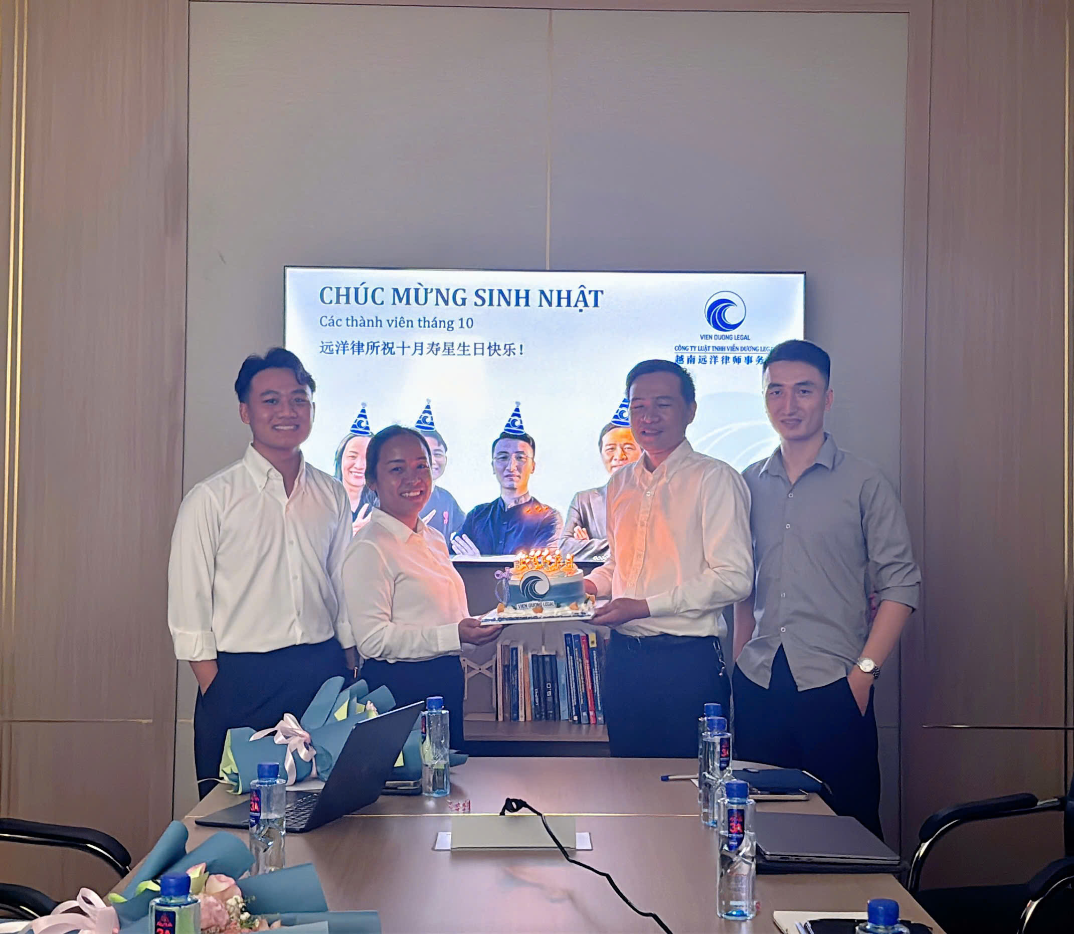Sinh nhật các thành viên tháng 10 tại Viễn Dương Legal
