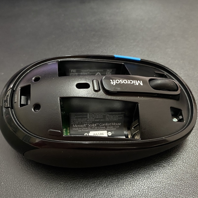 Chuột Bluetooth không dây Microsoft Sculpt Comfort Mouse 1534, Like New - hàng chính hãng Bảo hành 6 tháng