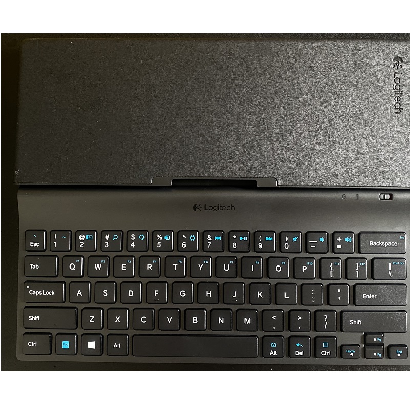 Bàn phím máy tính bảng Logitech - Bluetooth Tablet (Combo bàn phím và chân đế)