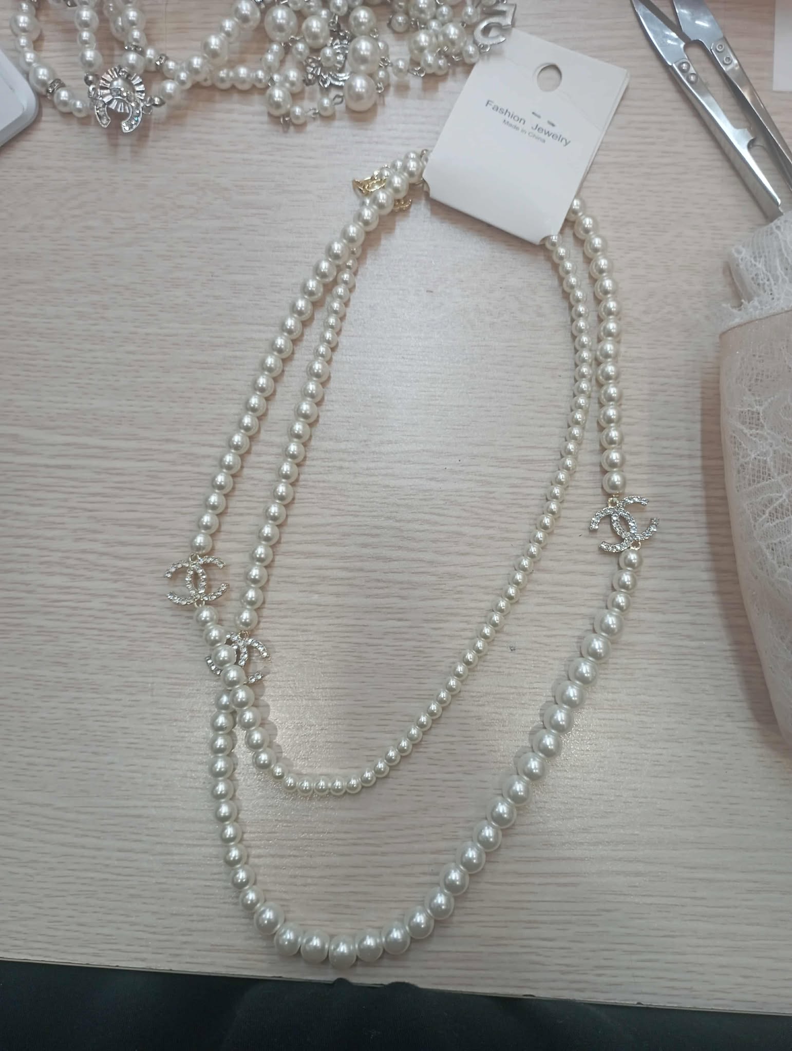 Vòng ngọc dài CHANEL vàng
