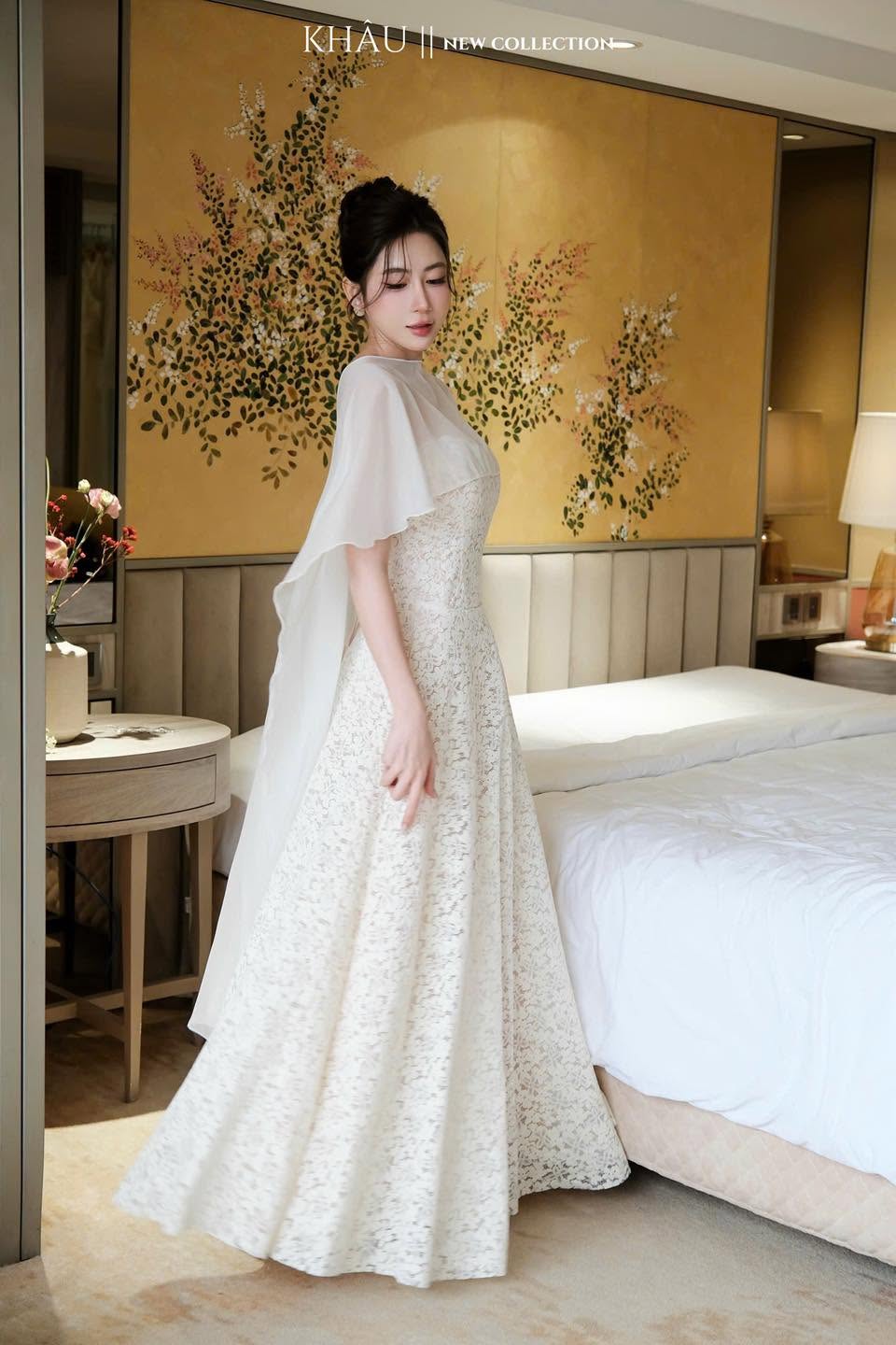 VT cúp ngực trắng kem đan dây +kèm voan