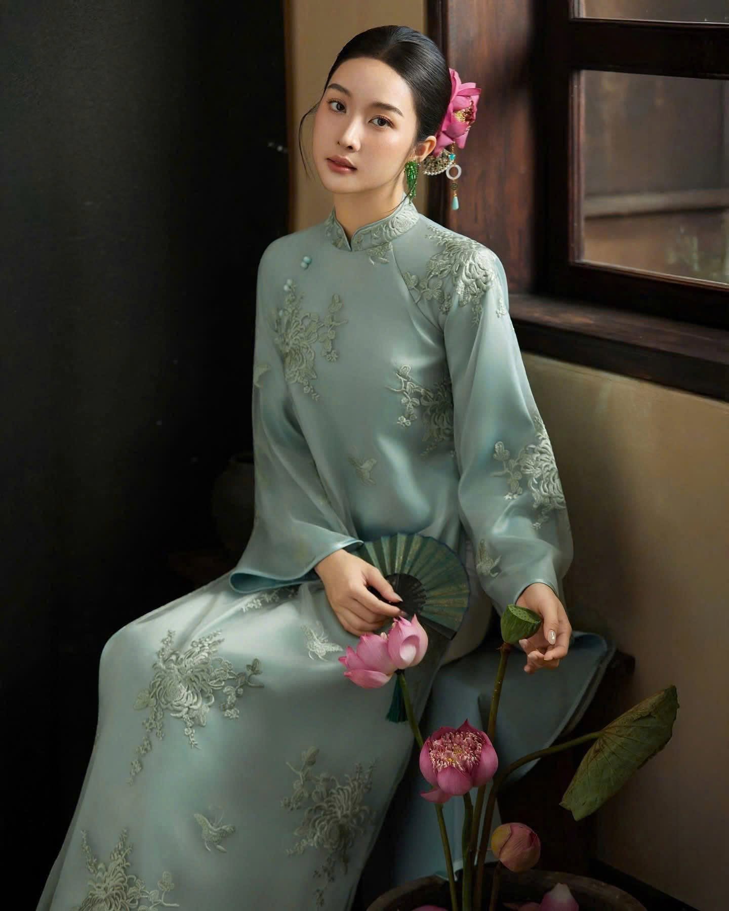 AD xanh rêu cổ 3p thêu hoa bướm