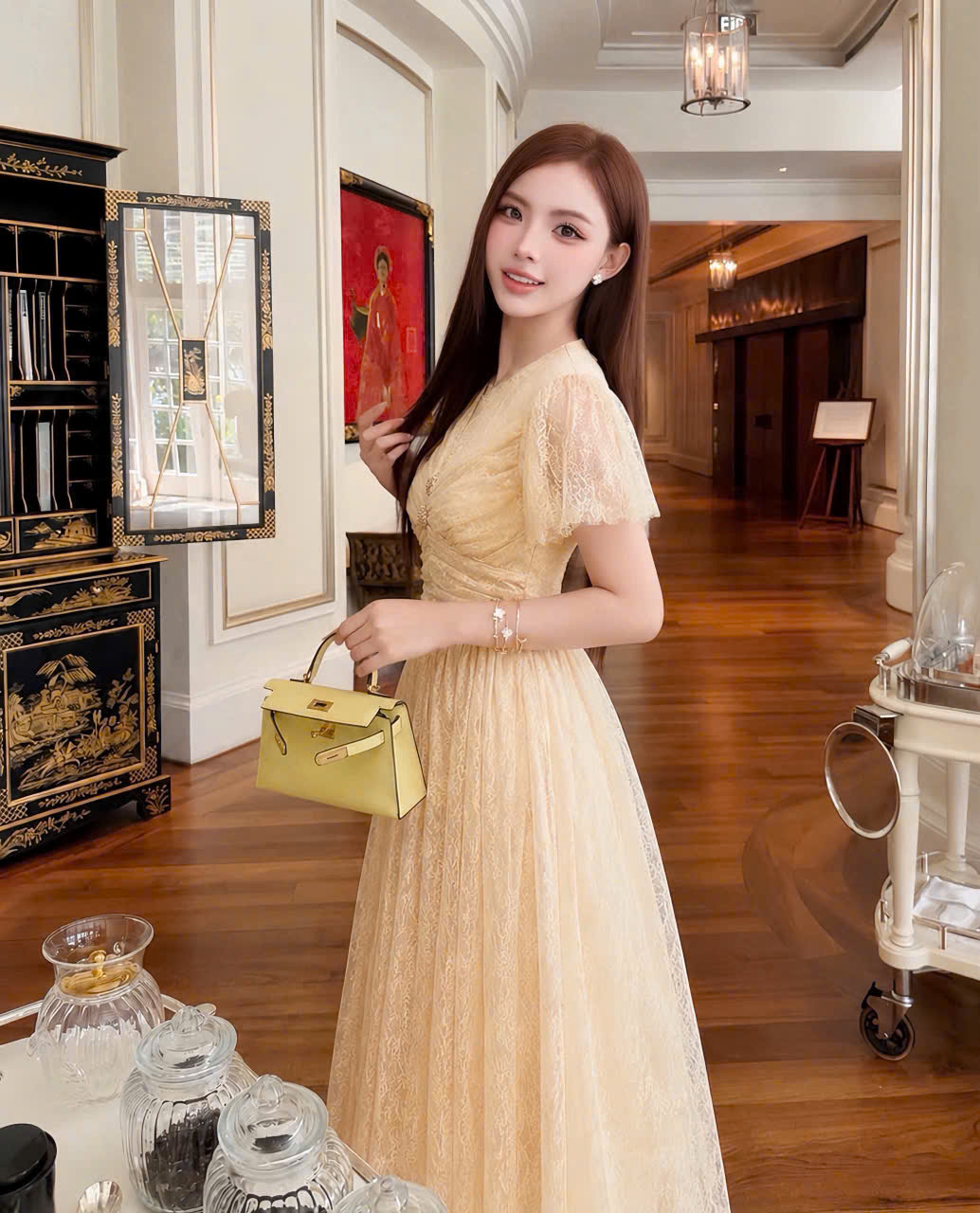 VT ren be cộc tay đính 2 tag hoa tròn