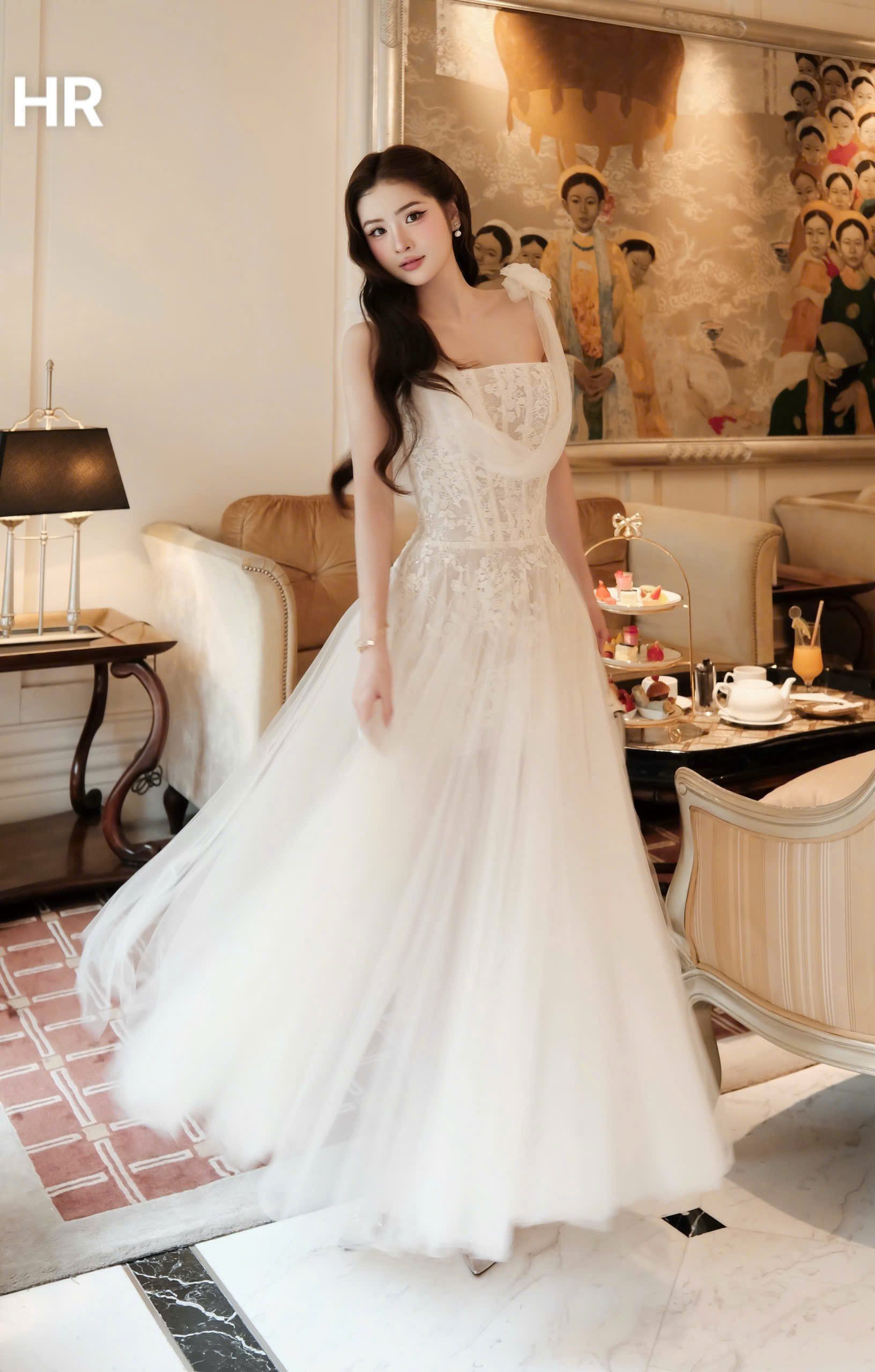 VT ren kem hoa dây lưới vai 2 tag hoa