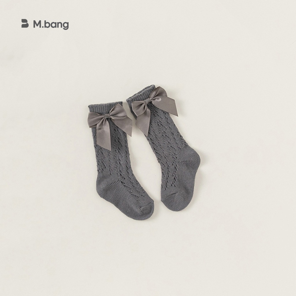 Tất lưới dài chất mềm mịn đàn hồi tốt đính nơ M.bang cho bé gái
