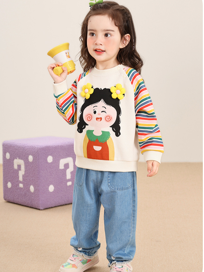 Áo nỉ dài tay CUTEPANDA'S cho bé gái  họa tiết cô gái 3D nổi đáng yêu, tay phối sọc cầu vồng.