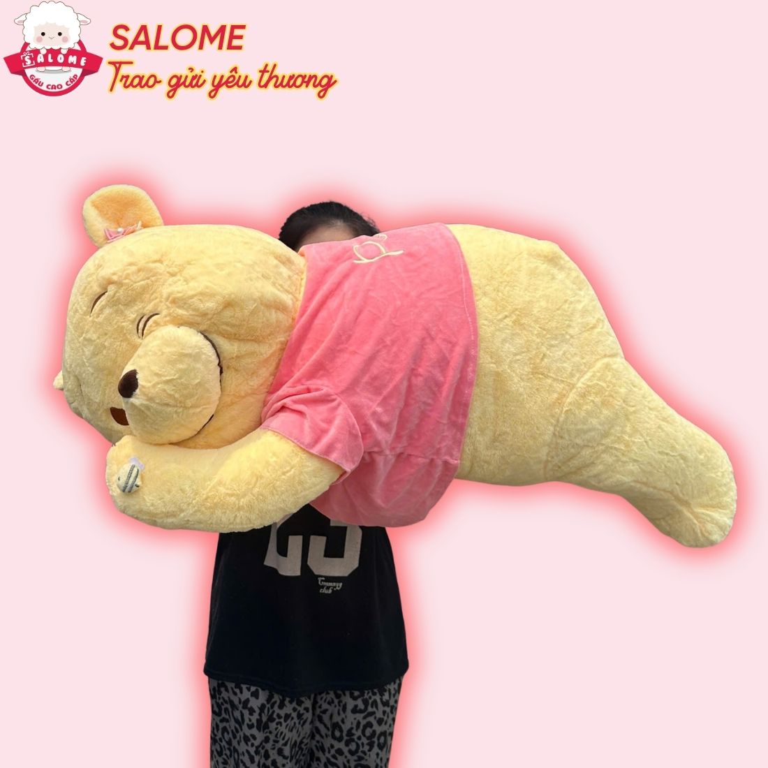 Thú bông gấu Pooh nằm áo chữ size 1 - 1m