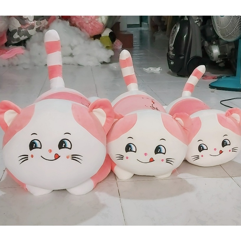 Gấu Bông Con Mèo Nằm Liếm Mép 75cm-1m1 Khổng Lồ Dễ Thương Cute SALOME Gối Ôm Con Mèo Hồng Gối Ôm Ngủ