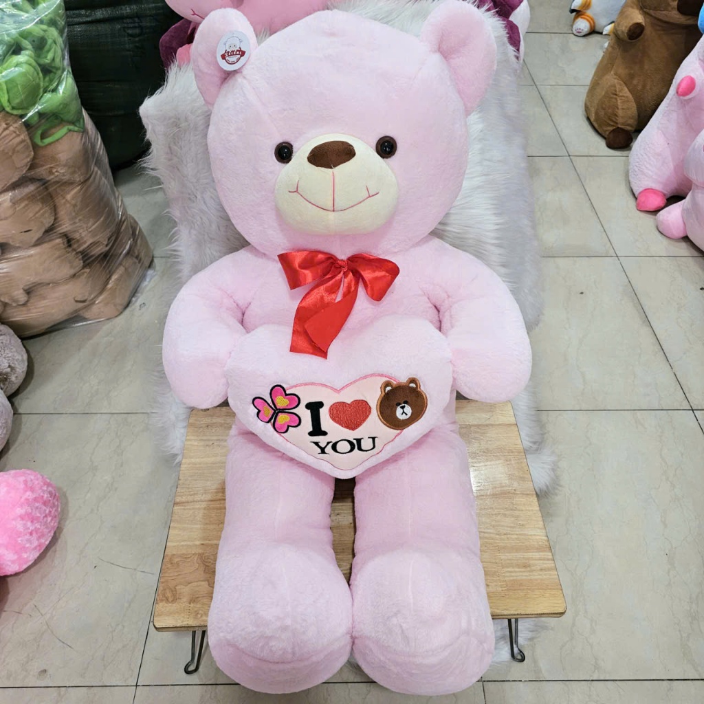 Gấu bông tedđy ôm tim