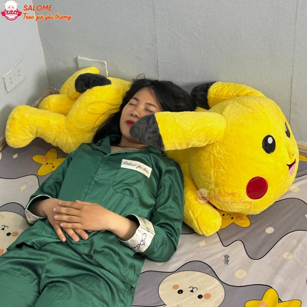 Gấu Bông Pikachu Nằm Ôm Ngủ