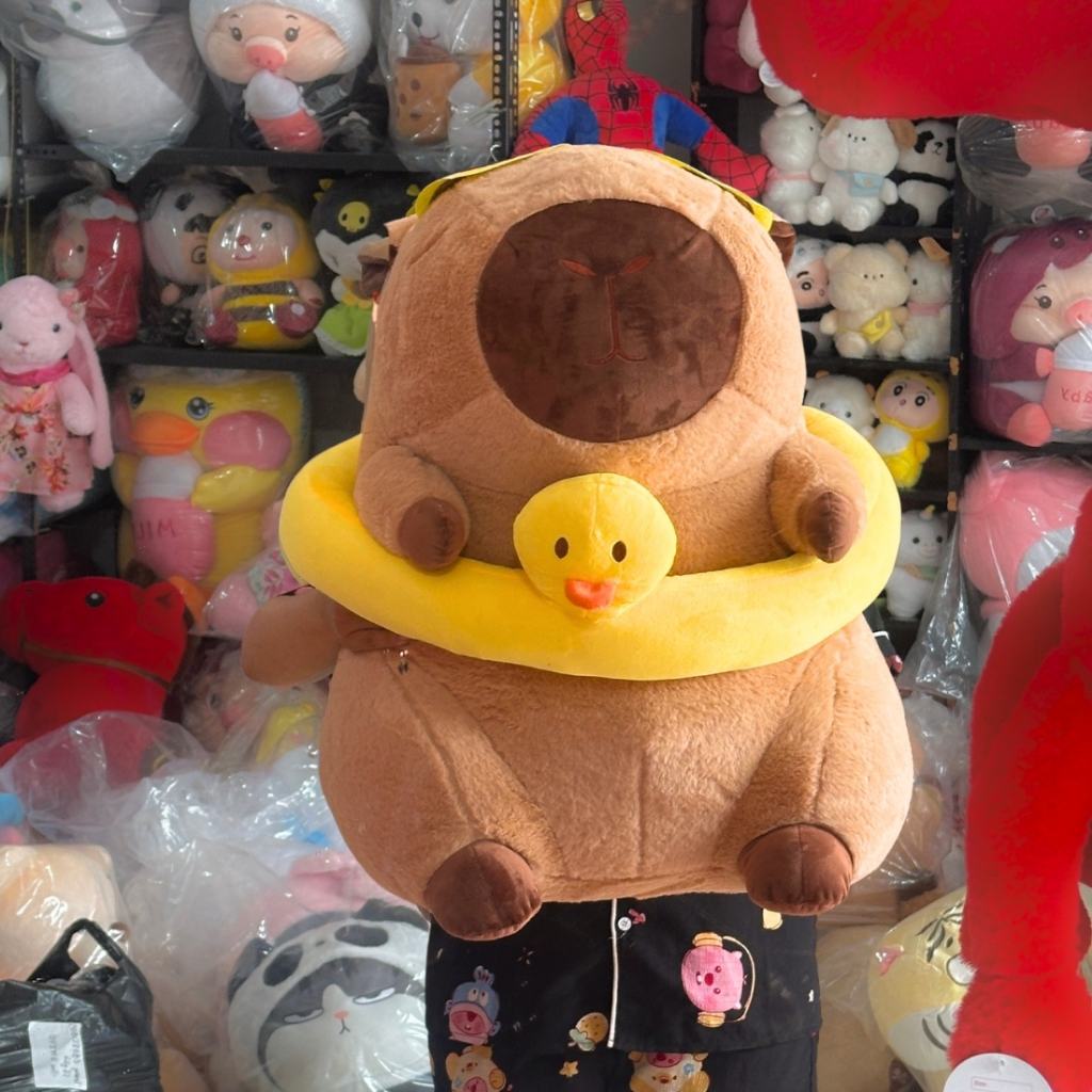 Gấu Bông Capybara  Đeo Phao Vịt