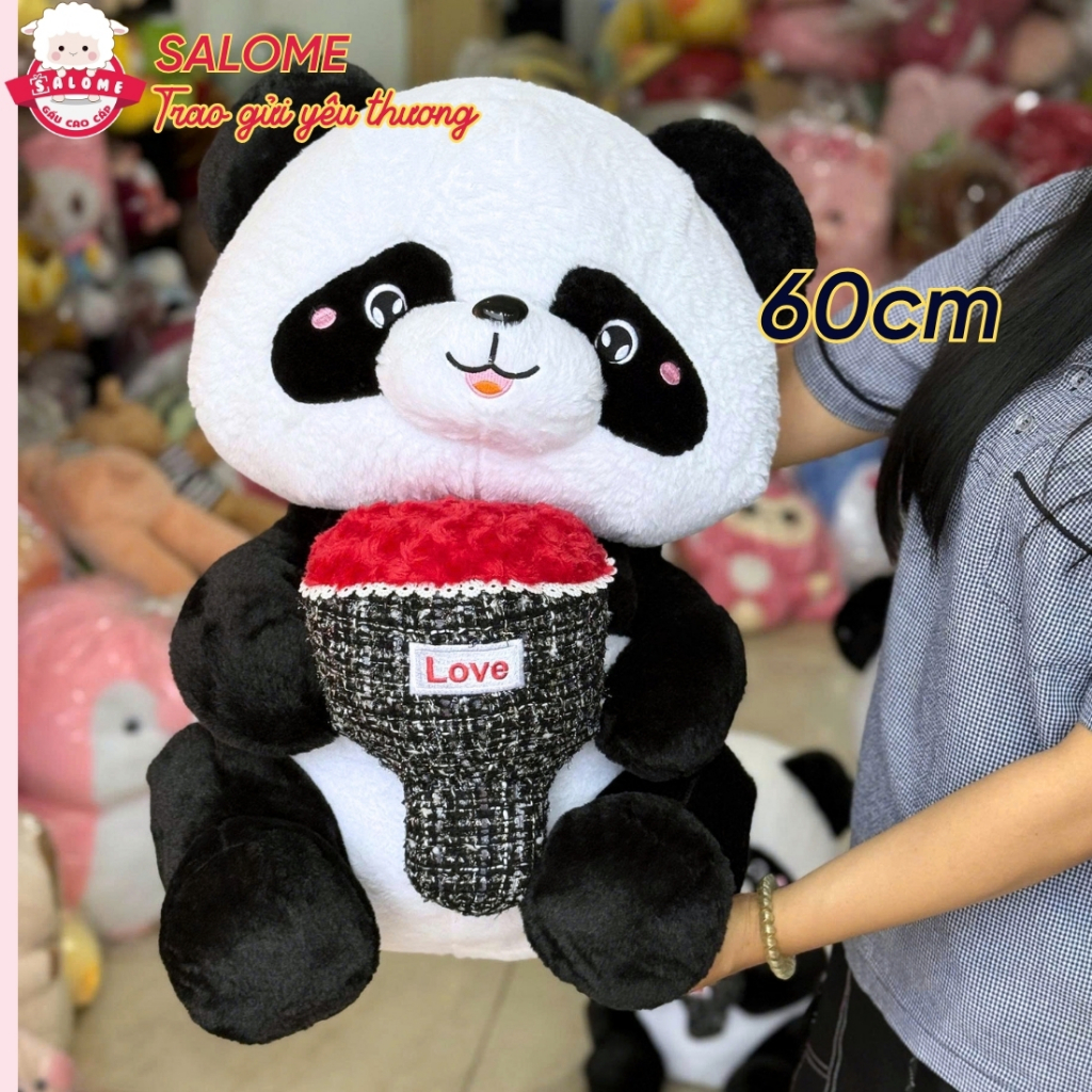 Gấu bông gấu trúc ôm bó hoa